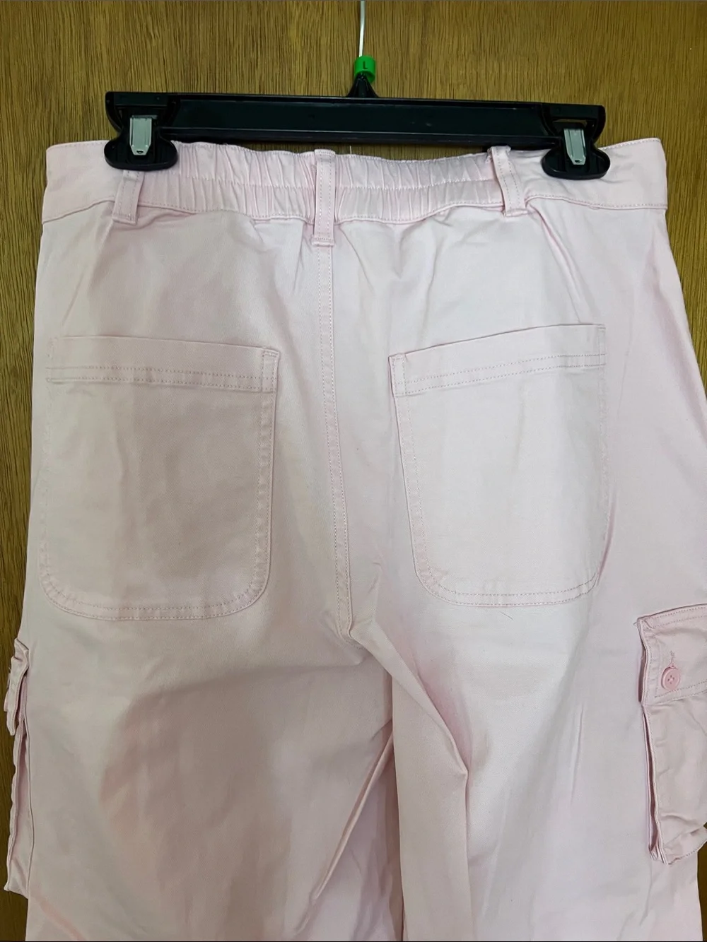 Ladies cargo pants. Size Medium